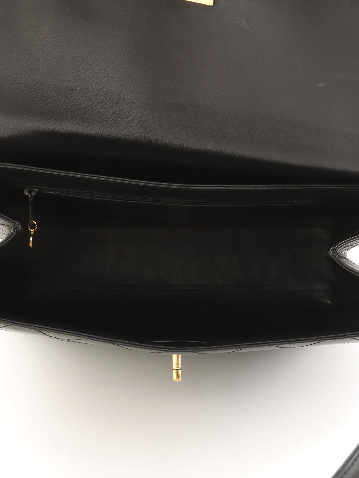 1998 Matelasse Stitch CC Turnlock Shoulder Bag in Black