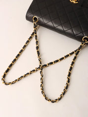 Classic flap chain bag 25cm black, made between 1985 and 1990