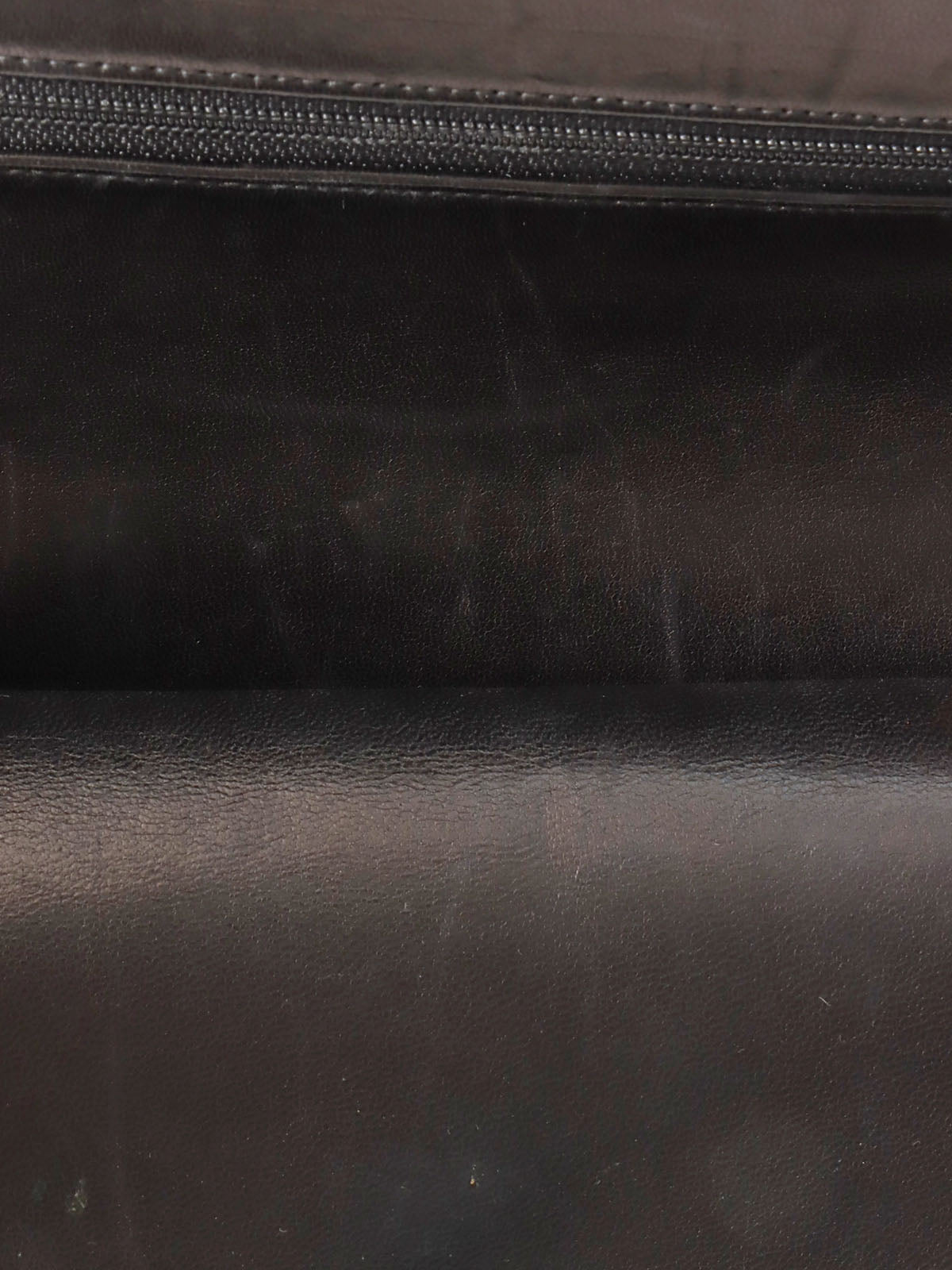 Classic flap chain bag 25cm black, made between 1985 and 1990