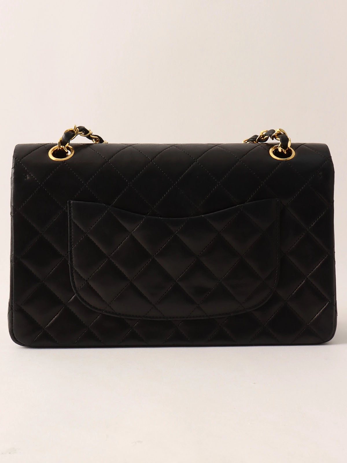 Classic flap chain bag 25cm black, made between 1985 and 1990