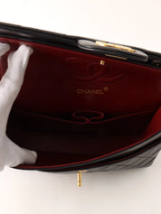 Classic flap chain bag 25cm black, made between 1985 and 1990