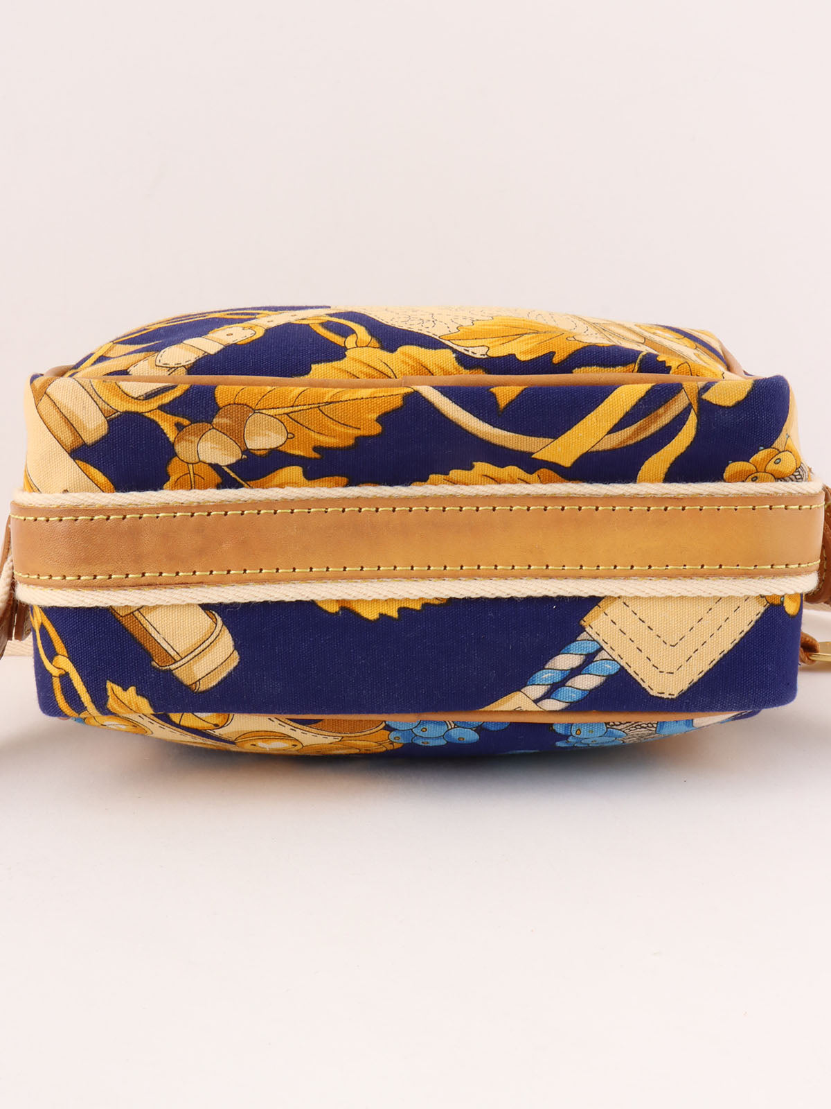 Design Pattern Logo Charm Shoulder Bag Beige/Blue