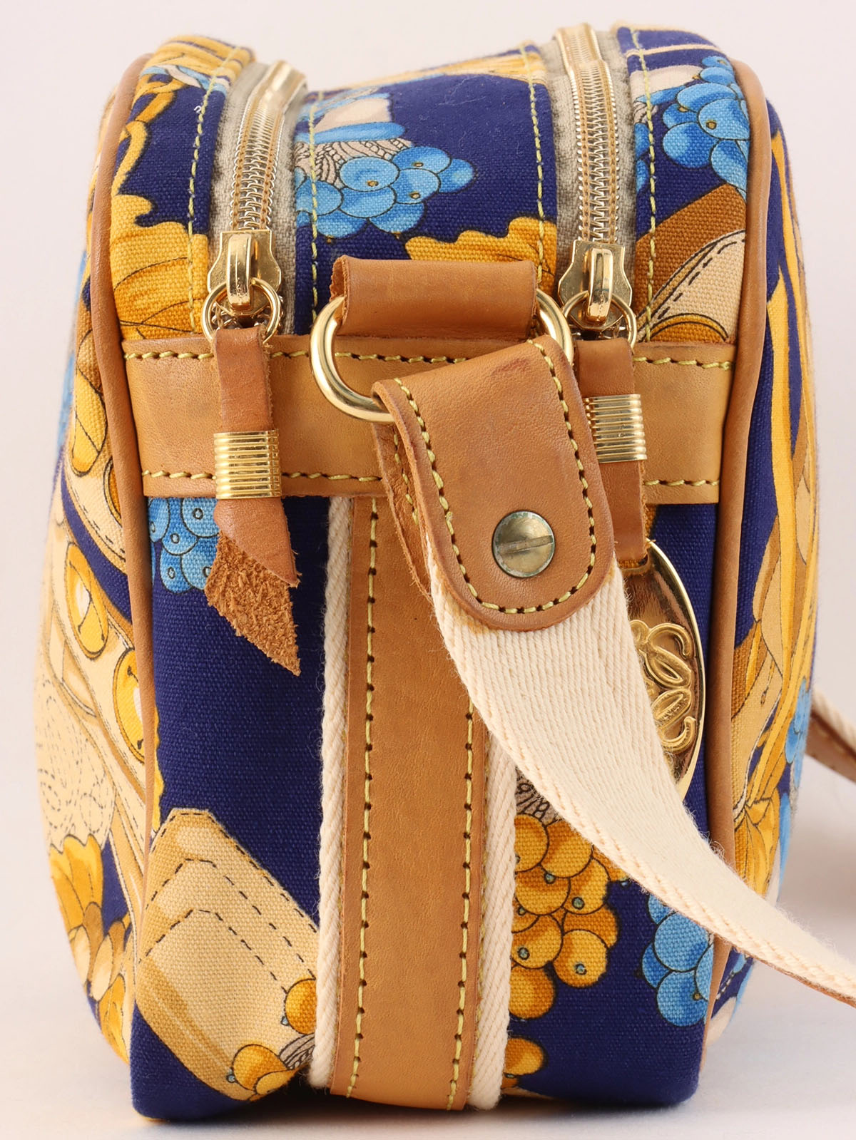 Design Pattern Logo Charm Shoulder Bag Beige/Blue