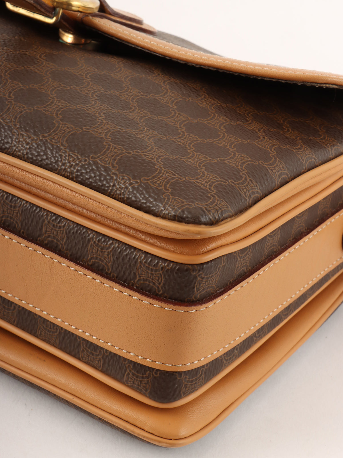 Macadam Pattern Logo Plate Shoulder Bag Brown