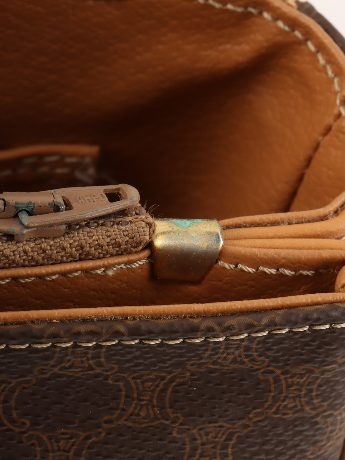 Macadam Pattern Logo Plate Shoulder Bag Brown