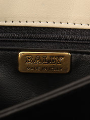 Logo Plate Quilted Handbag Ivory