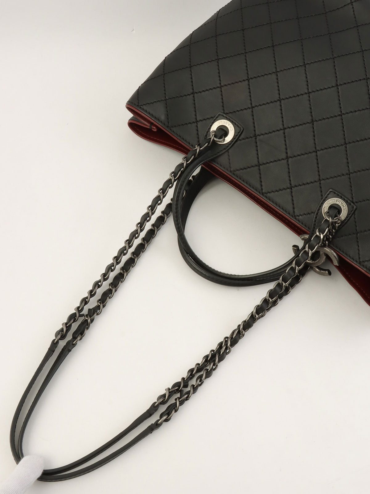 2015年出品，Matelasse Stitch CC Charm 两用包，黑色