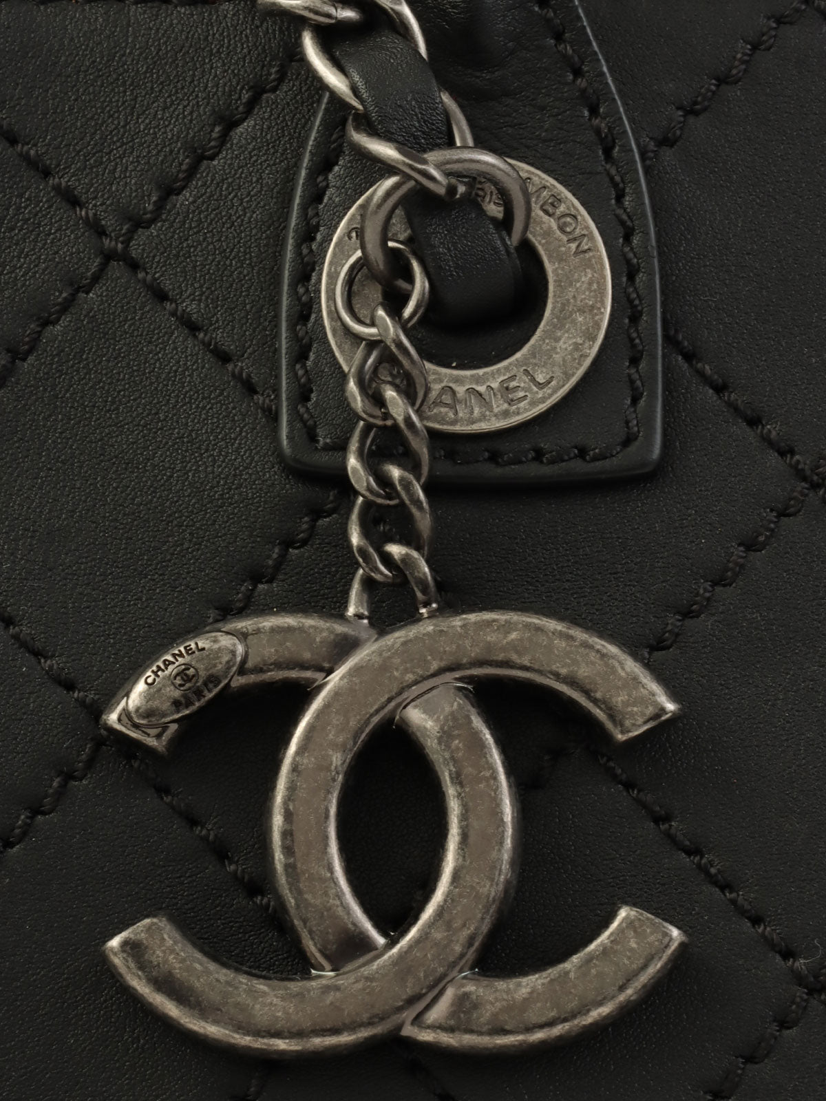 Made in 2015, Matelasse Stitch CC Charm 2-Way Bag, Black