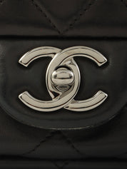 2014 马特拉塞呼啦圈手提包，黑色