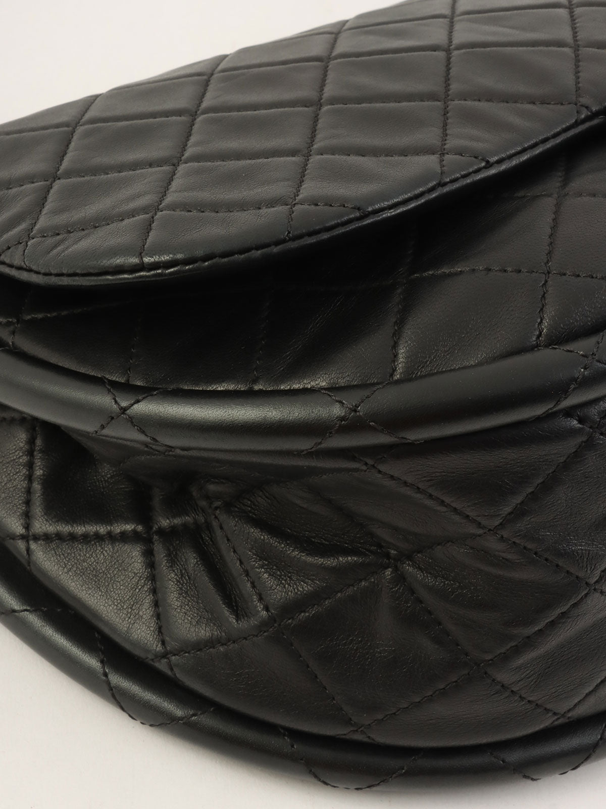 2014 马特拉塞呼啦圈手提包，黑色