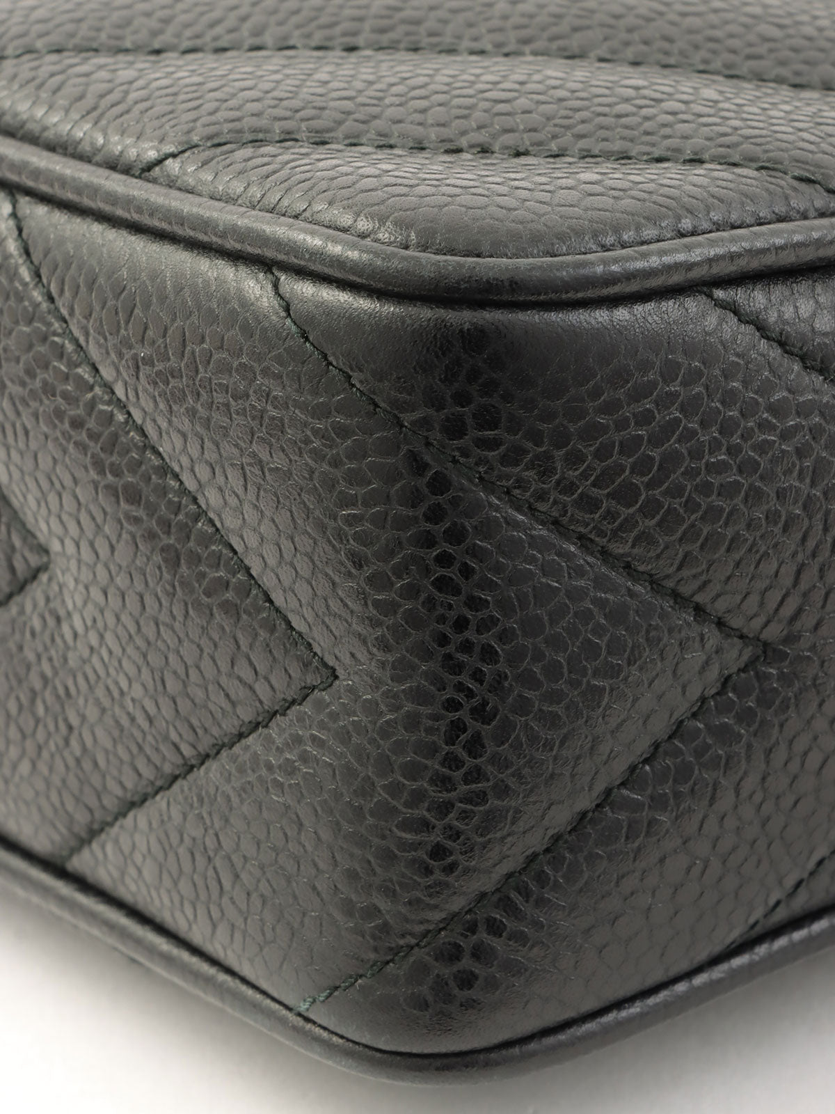 1992年頃製 キャビアスキンCCマークタッセルチェーンショルダーバッグ ブラック