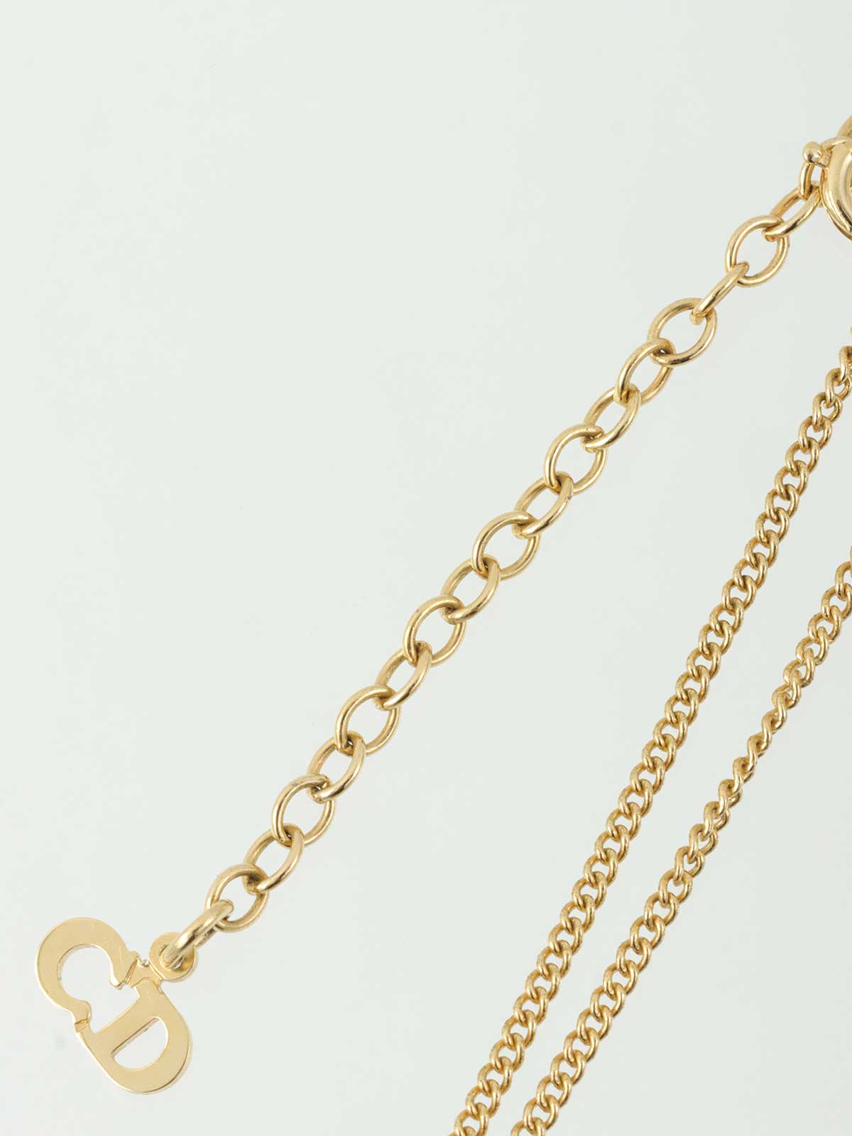 Ribbon Round Emblem Logo Necklace Gold