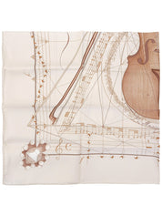 カレ90　La Musique des Spheresパターンスカーフ　アイボリー／ブラウン