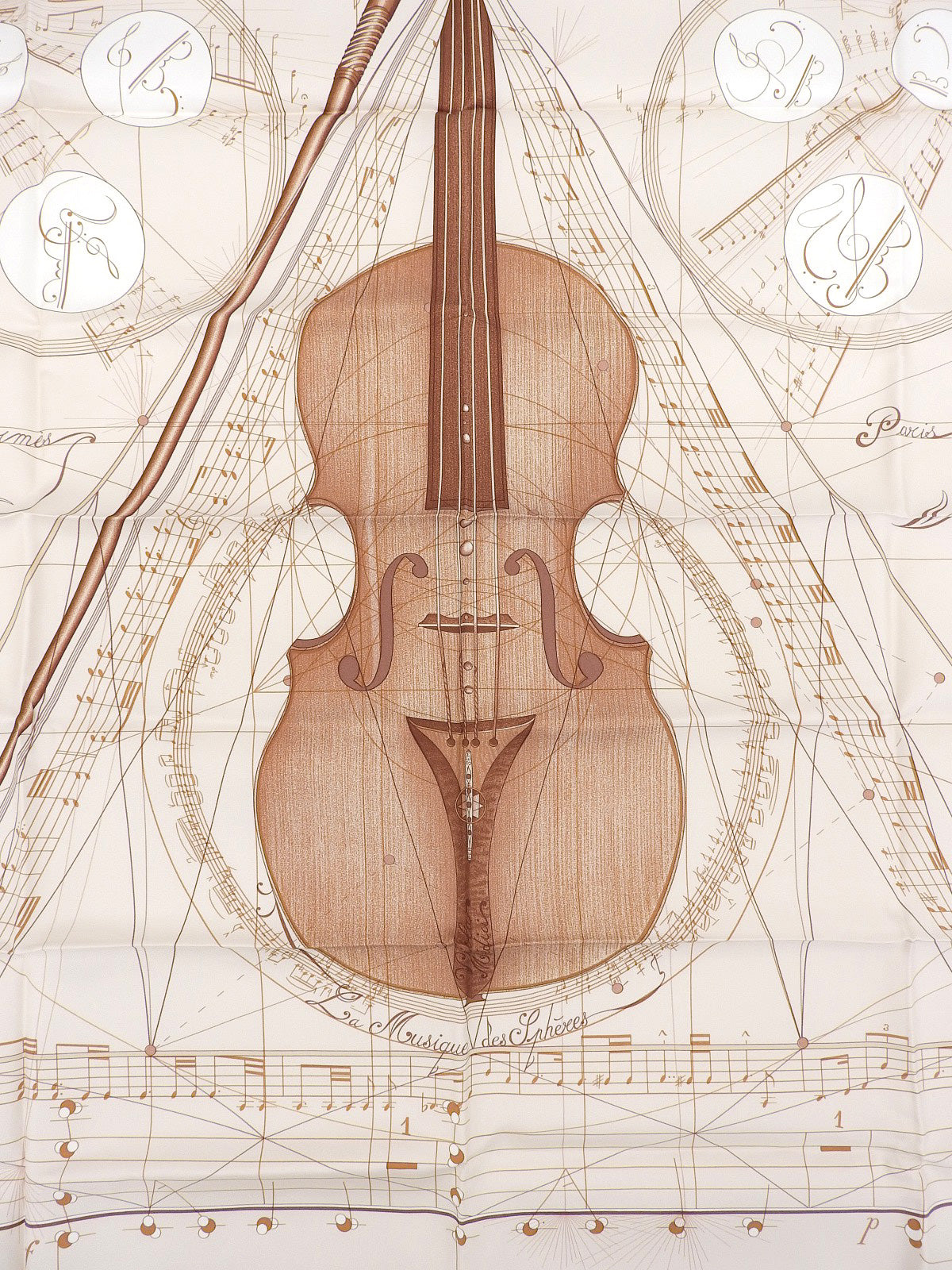 カレ90　La Musique des Spheresパターンスカーフ　アイボリー／ブラウン