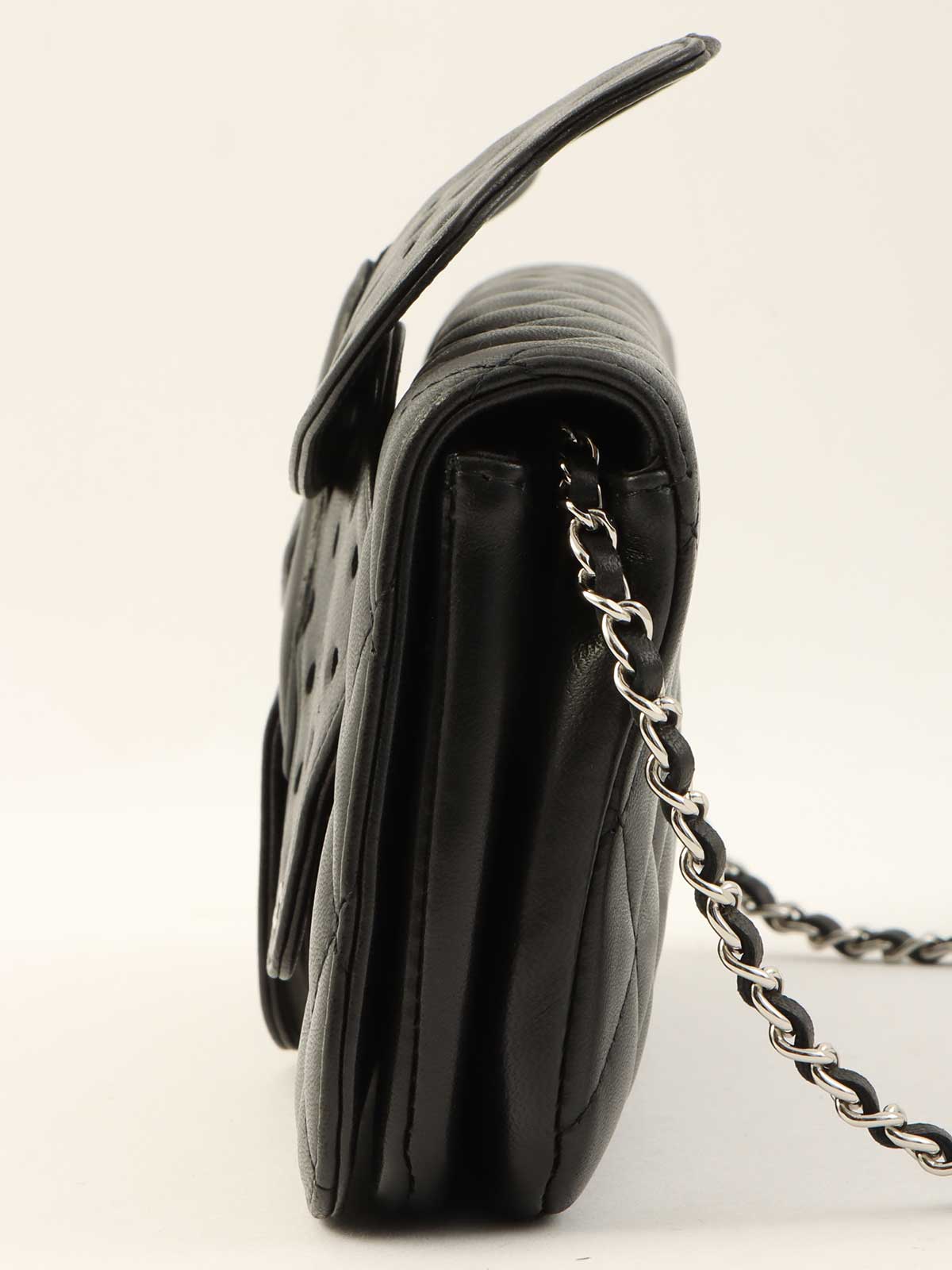 2010 Butterfly Matelasse Chain Shoulder Bag in Black