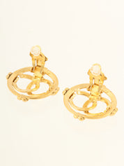 1993年圆形CC标志镂空耳环 金色