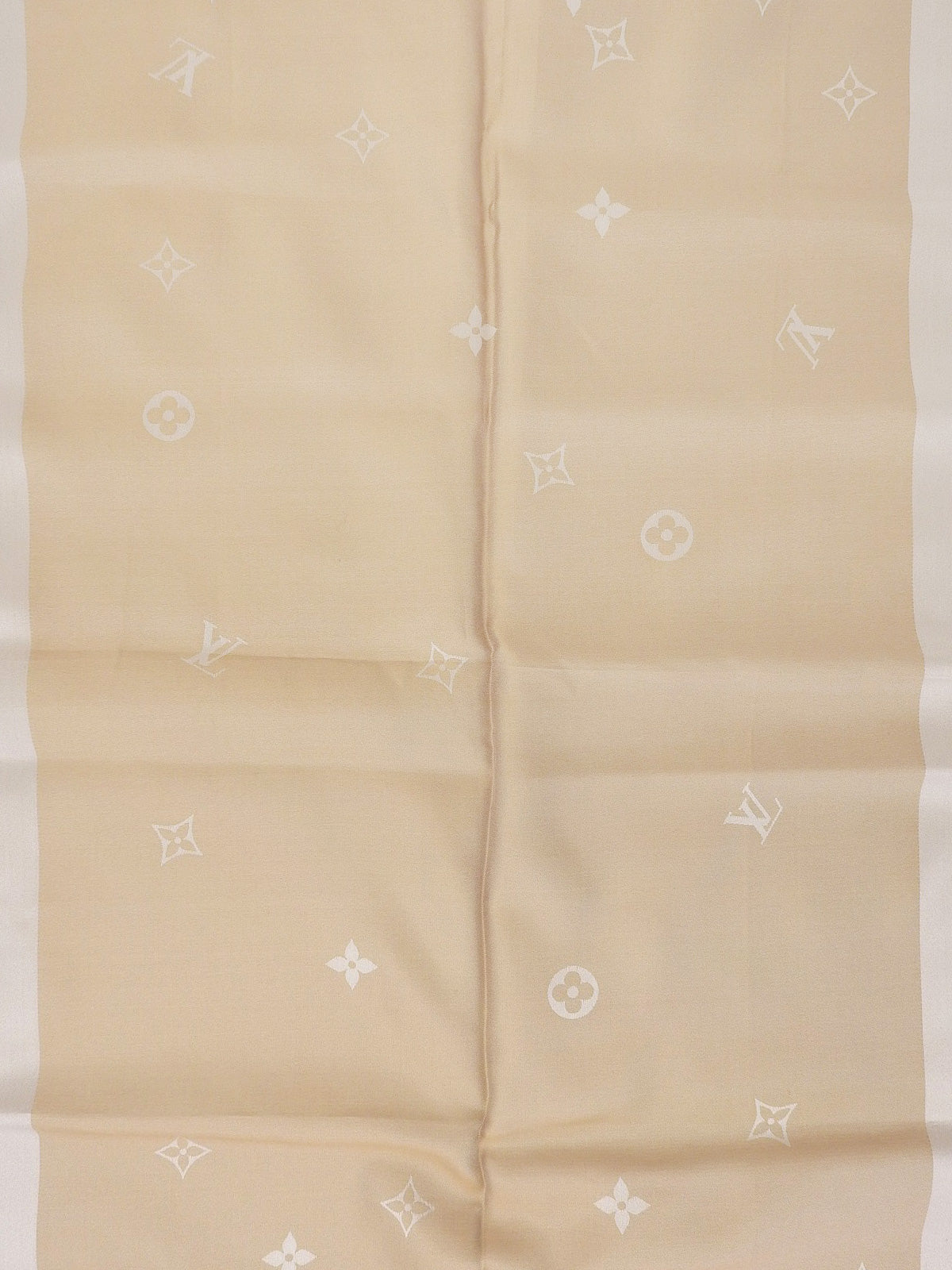 Monogram pattern scarf in beige