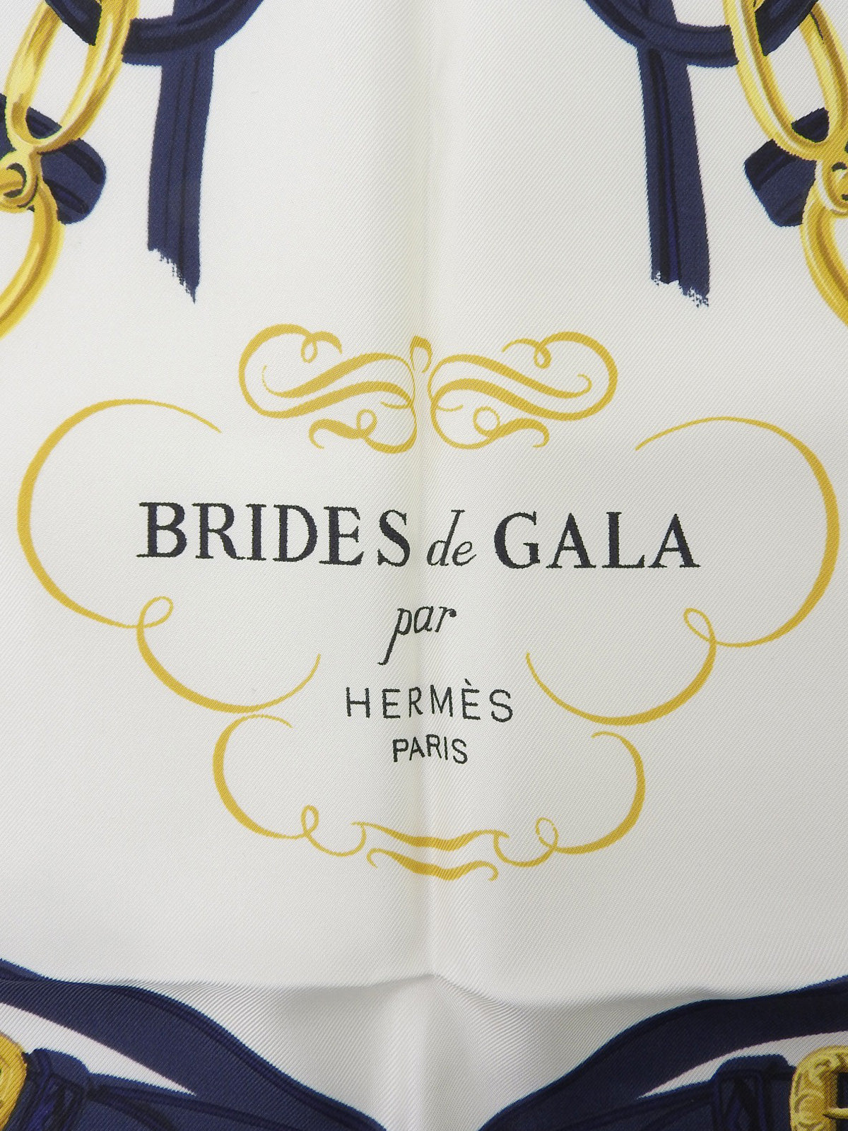 カレ90　Brides de Galaパターンスカーフ　ネイビー/ホワイト