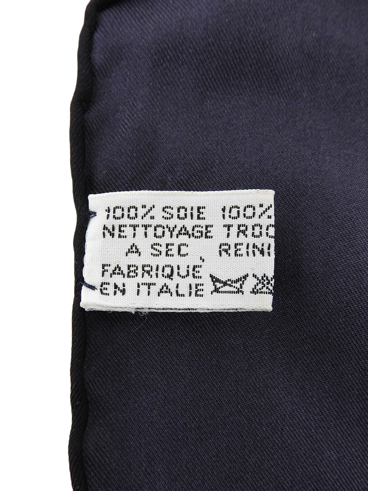 Brooch Pattern Scarf Black/Multi