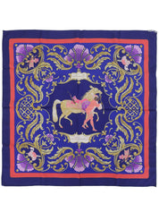 Carré 90 Cheval Turk 图案围巾，海军蓝/多色