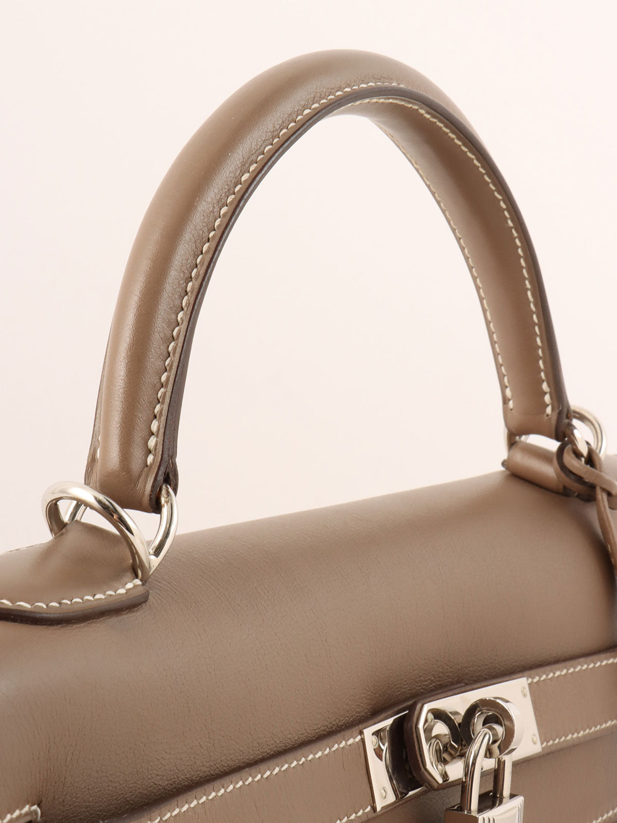 2006 Made Kelly 32 Etoupe