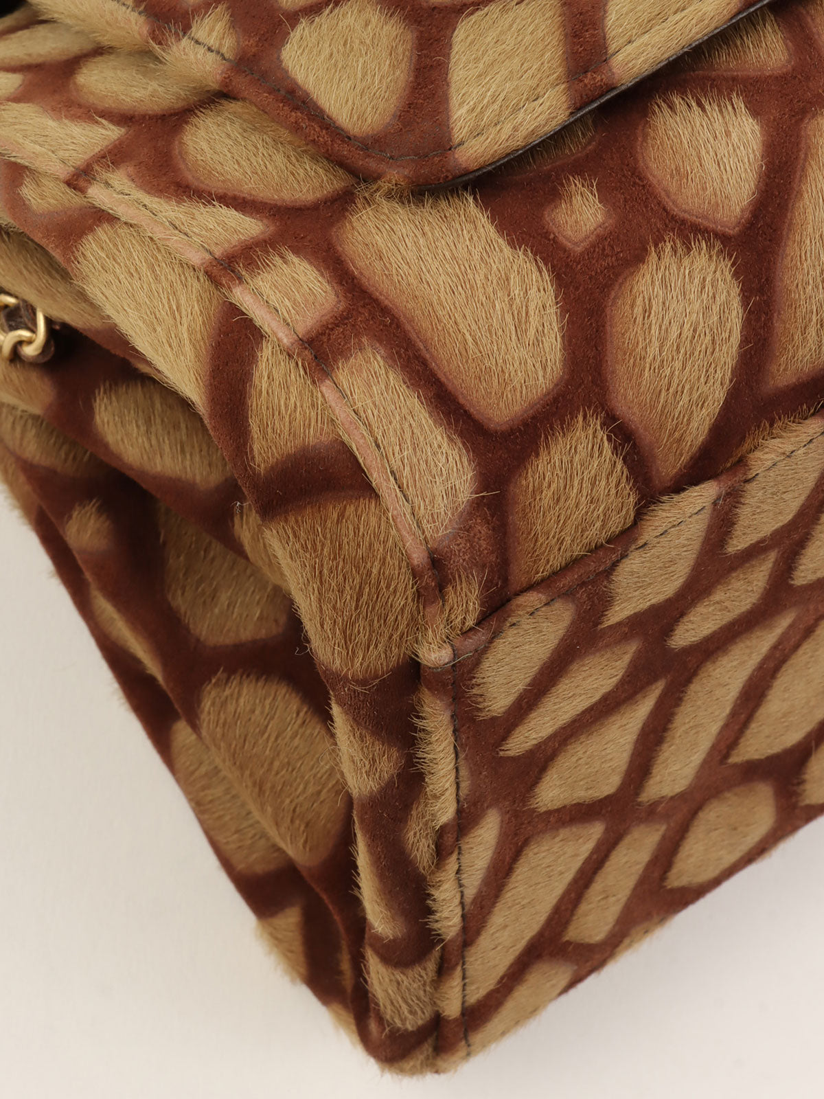 Circa 2000 Harakojiraffe Pattern 2.55 Chain Handbag, Beige