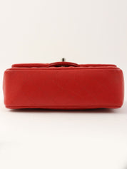 2014 Caviar Skin Matelasse Stitch CC Turnlock Chain Shoulder Bag in Red