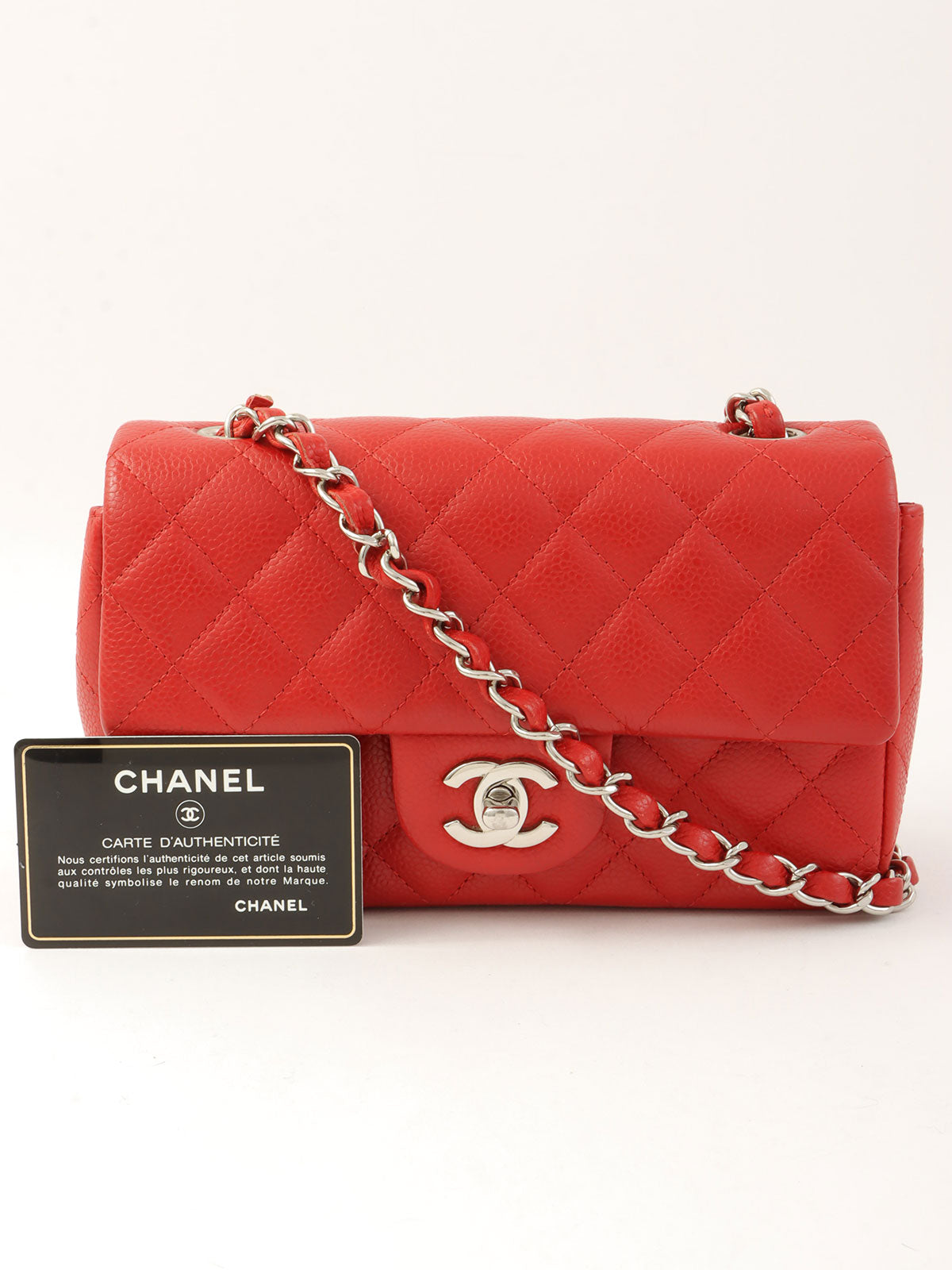 2014 Caviar Skin Matelasse Stitch CC Turnlock Chain Shoulder Bag in Red