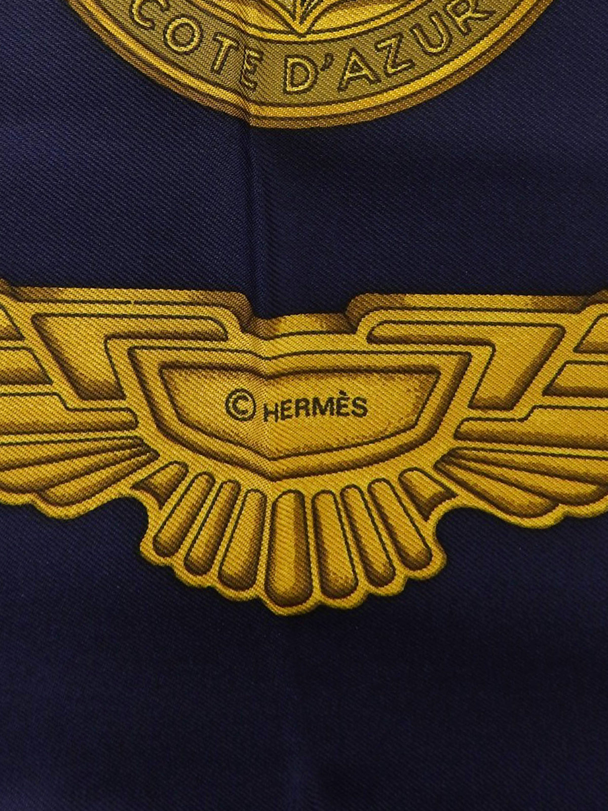 カレ90　Les Parures Du Ventパターンスカーフ　ダークネイビー／マルチ