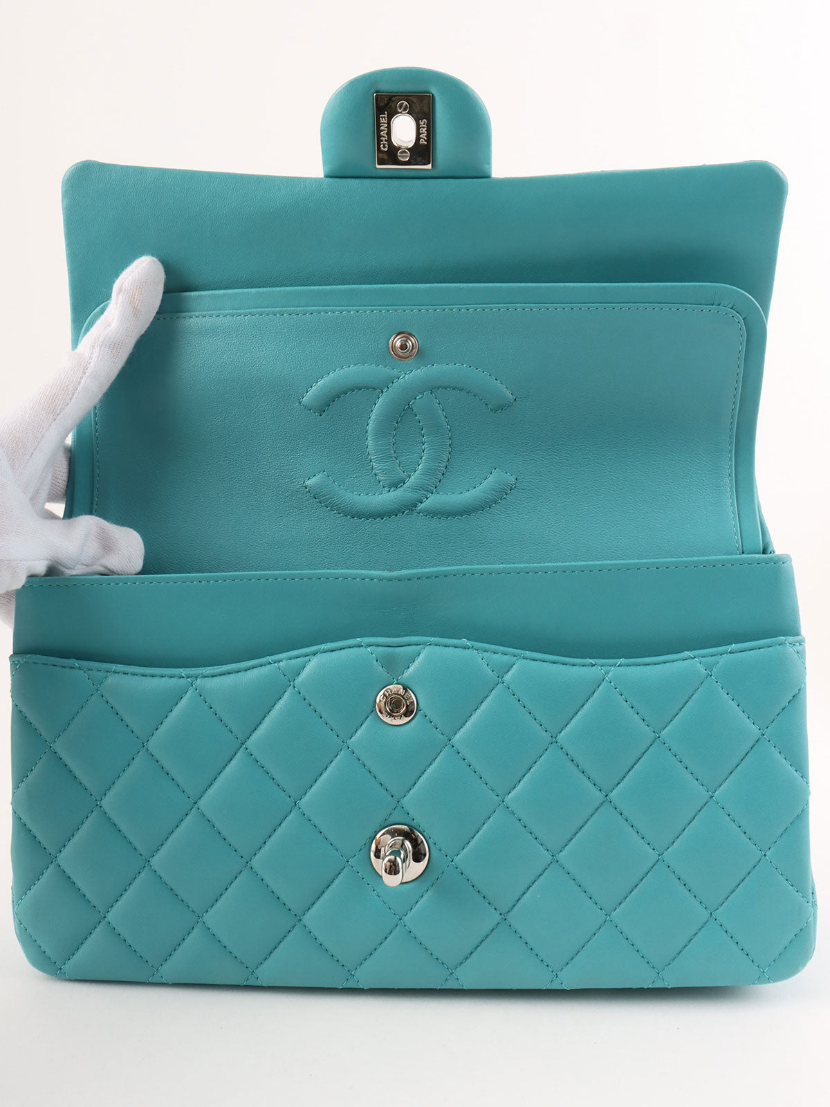 2014年頃製 クラシックフラップチェーンバッグ25cm ターコイズブルー