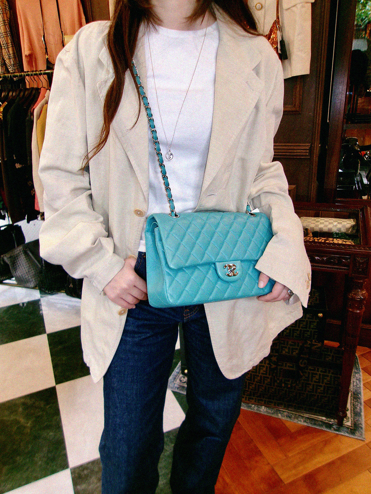 2014年頃製 クラシックフラップチェーンバッグ25cm ターコイズブルー