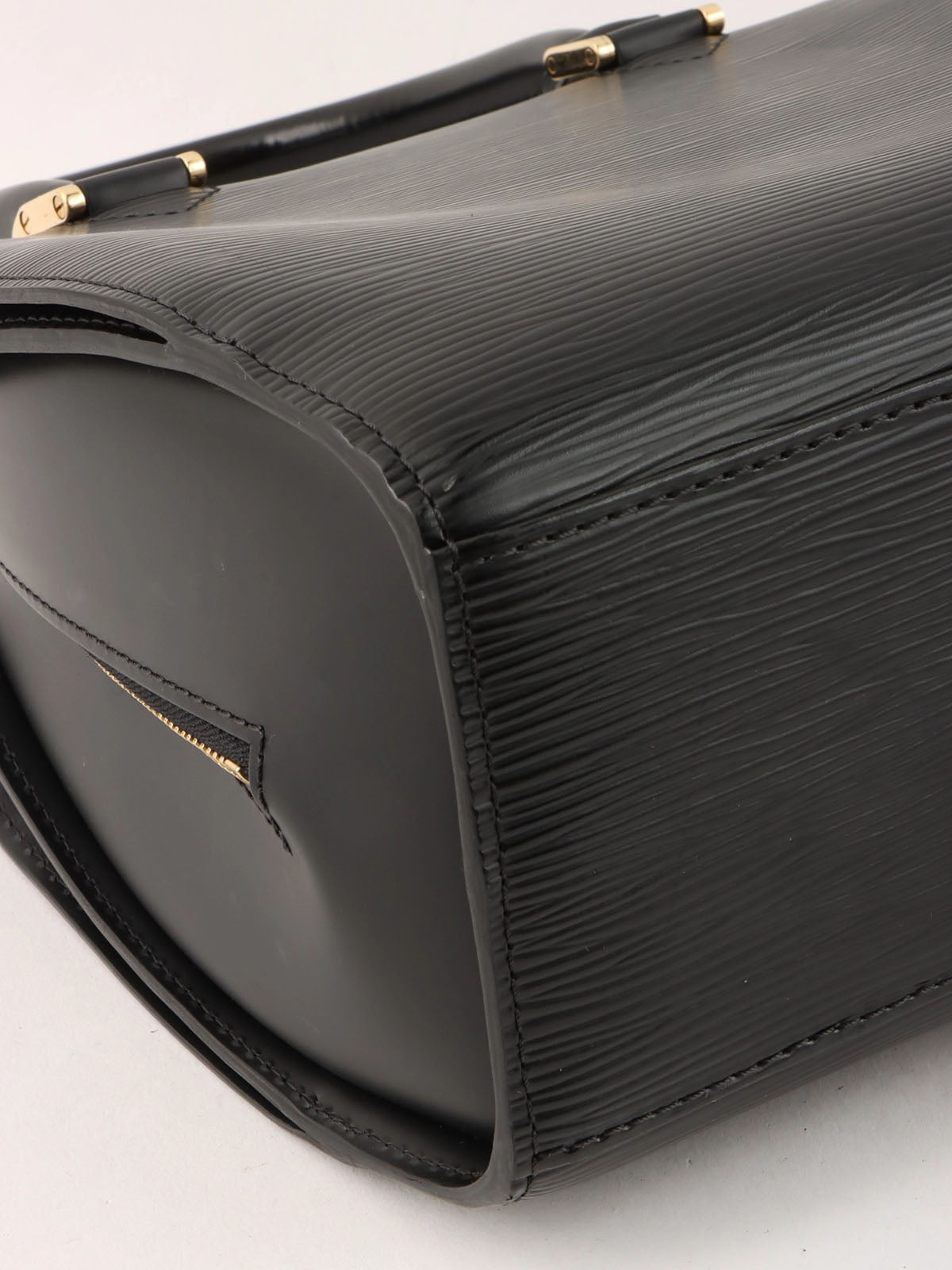 2005 Epipon Neuf Black