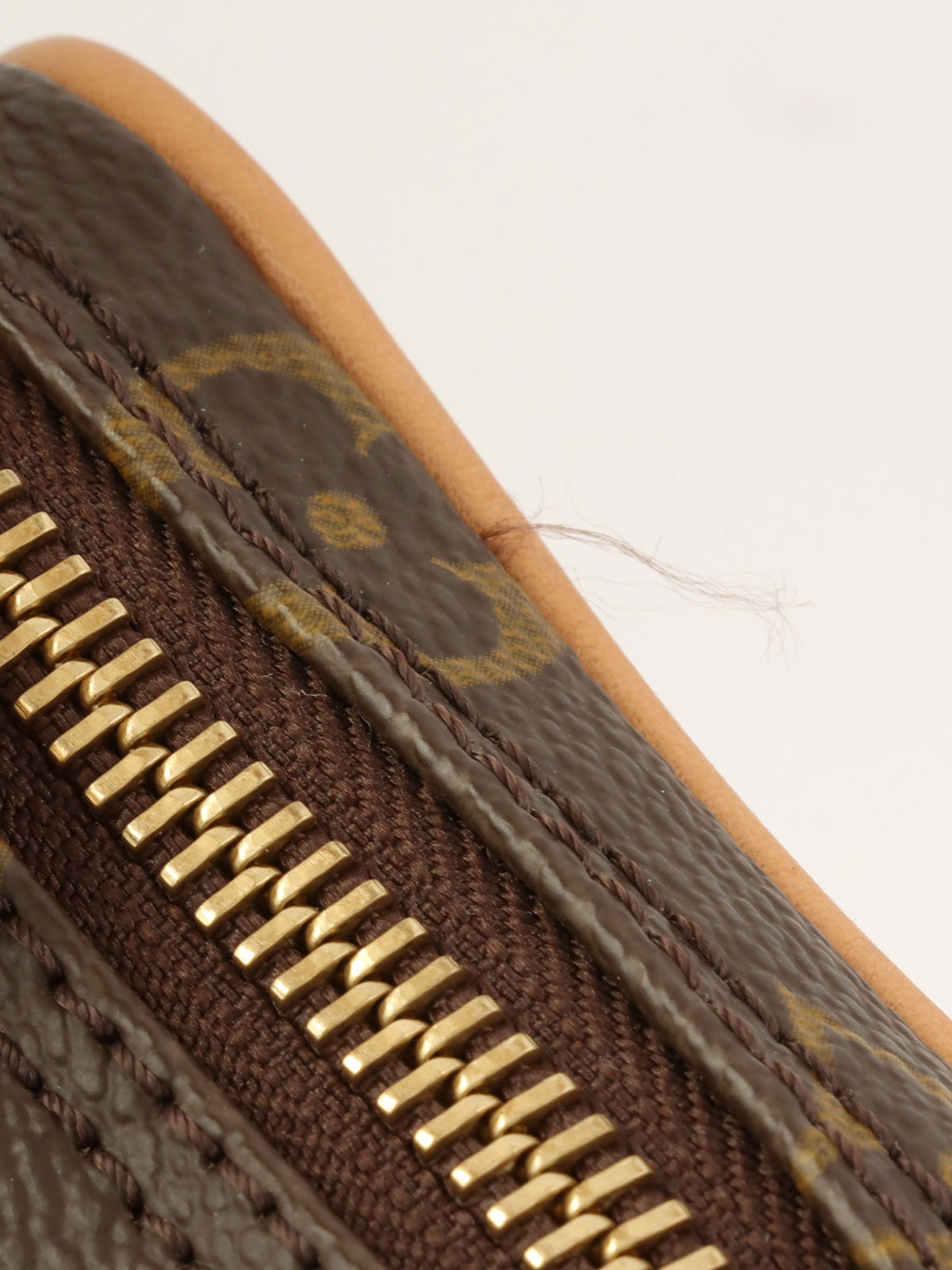 2002 Monogram Pochette Croissant Brown