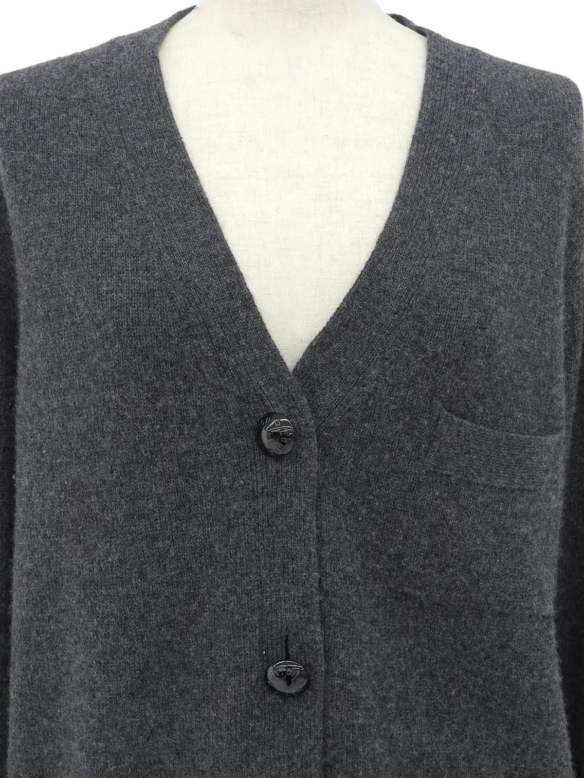 Cashmere logo button cardigan in grey