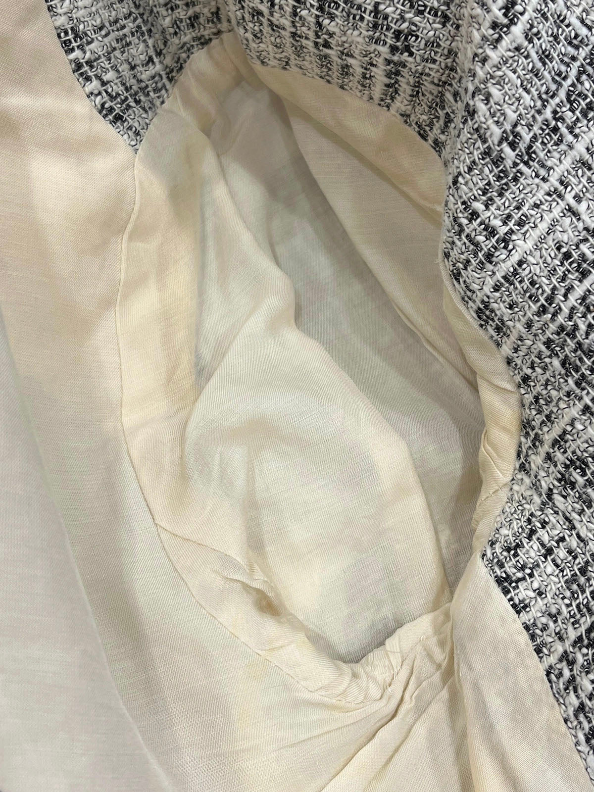 白色/黑色 Tweed Vara 盘子套装