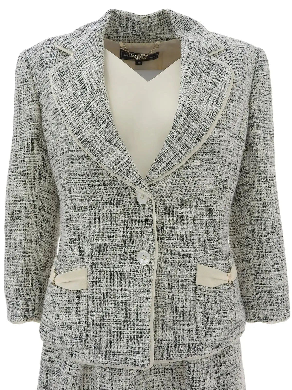 Tweed Vara Plate Set in White/Black