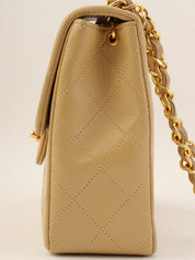 1990年頃製　スクエアクラシックフラップチェーンバッグ　ベージュ