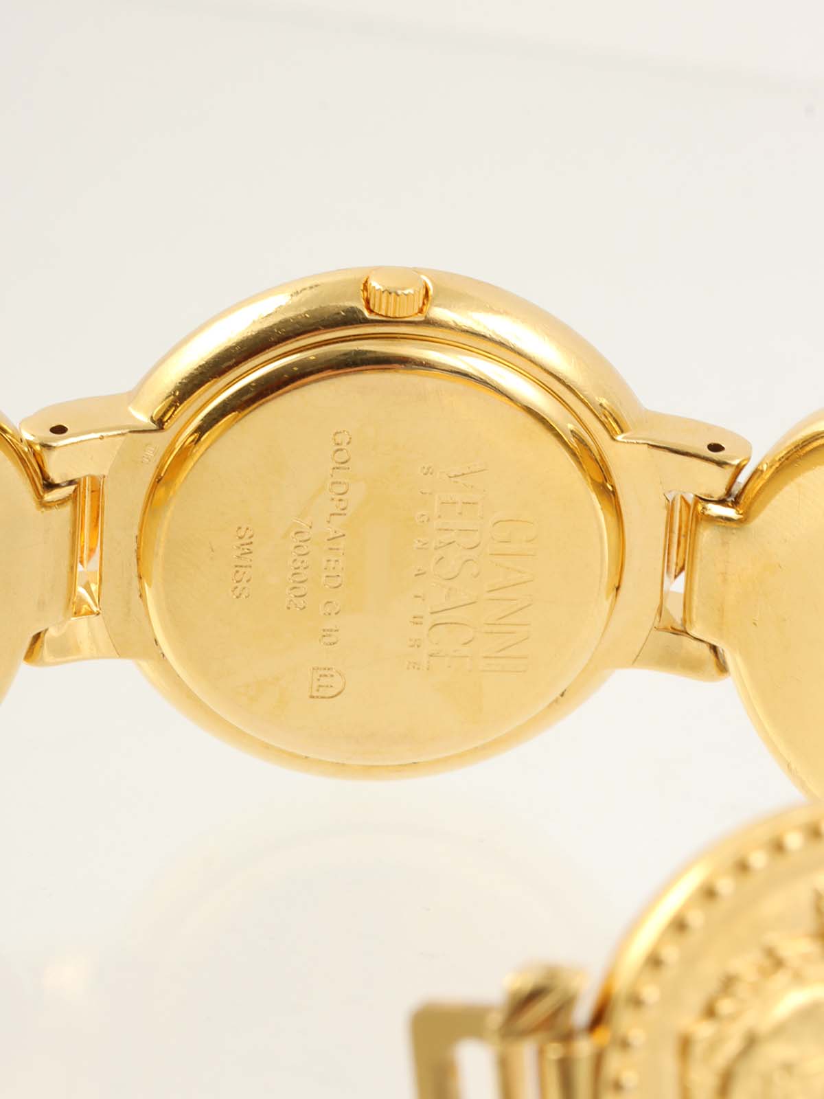 メデューサラウンドフェイスウォッチ ゴールド