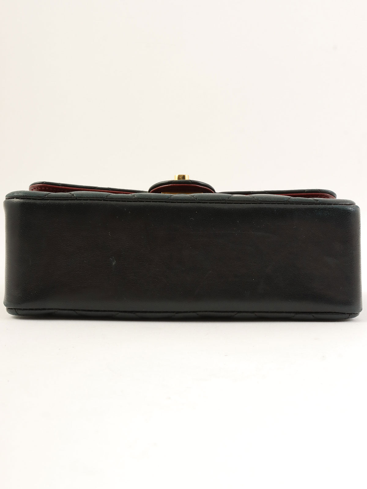 Circa 1985 Circle CC Turn Lock Chain Bag Mini Black