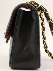 Circa 1985 Circle CC Turn Lock Chain Bag Mini Black