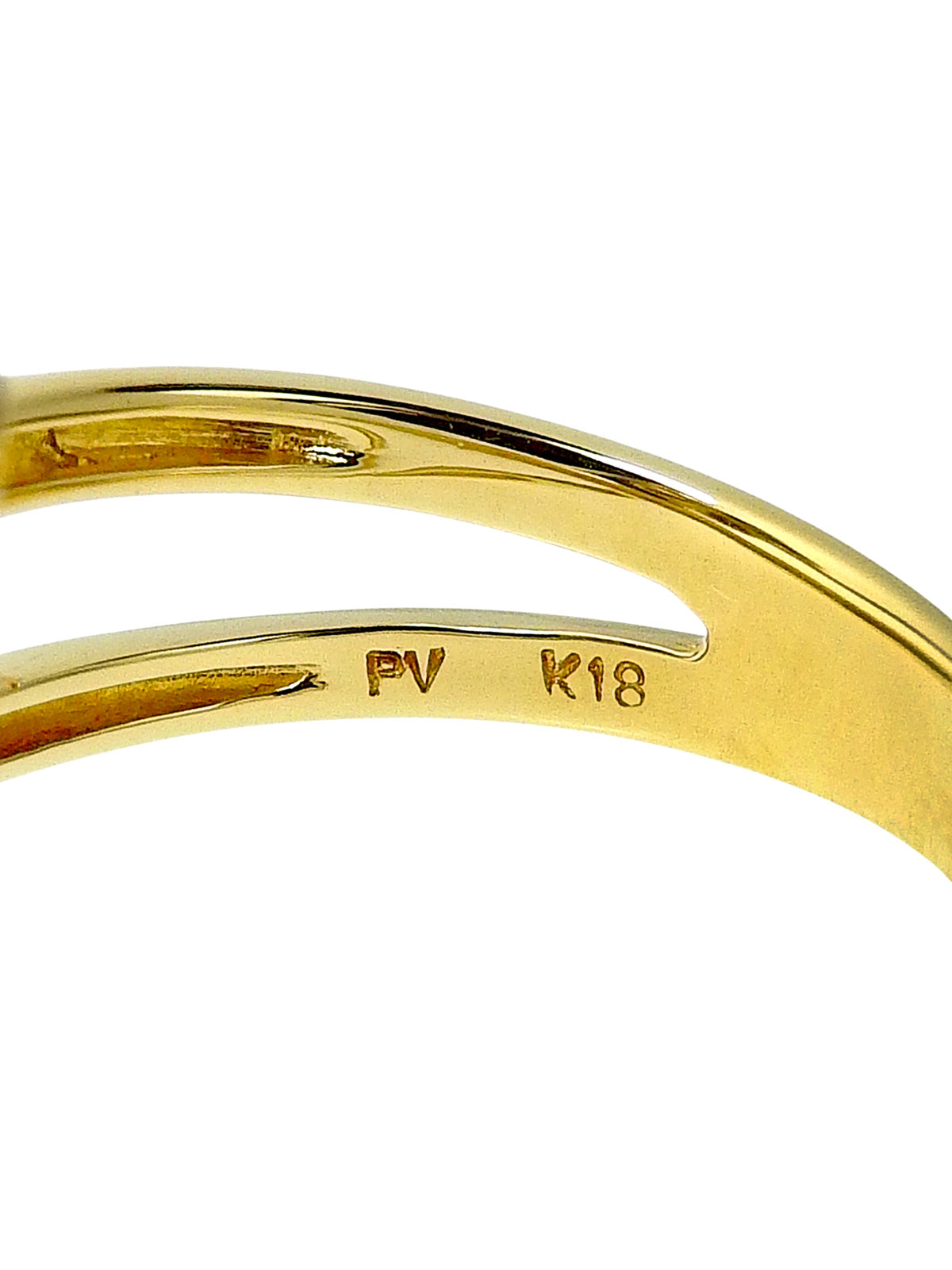 18K Gold Diamond Flower Motif Ring