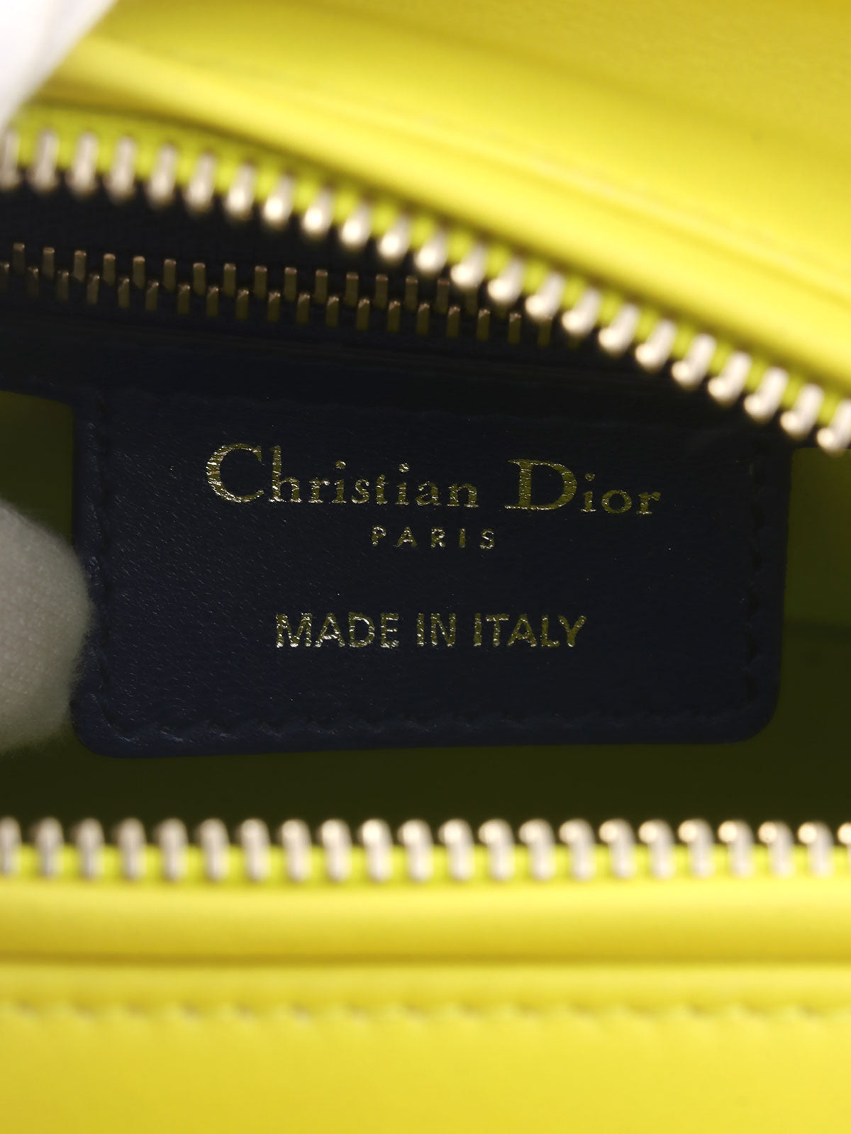 Lady Dior Cannage Stitch 两用包 M 粉色/青柠黄/蓝色