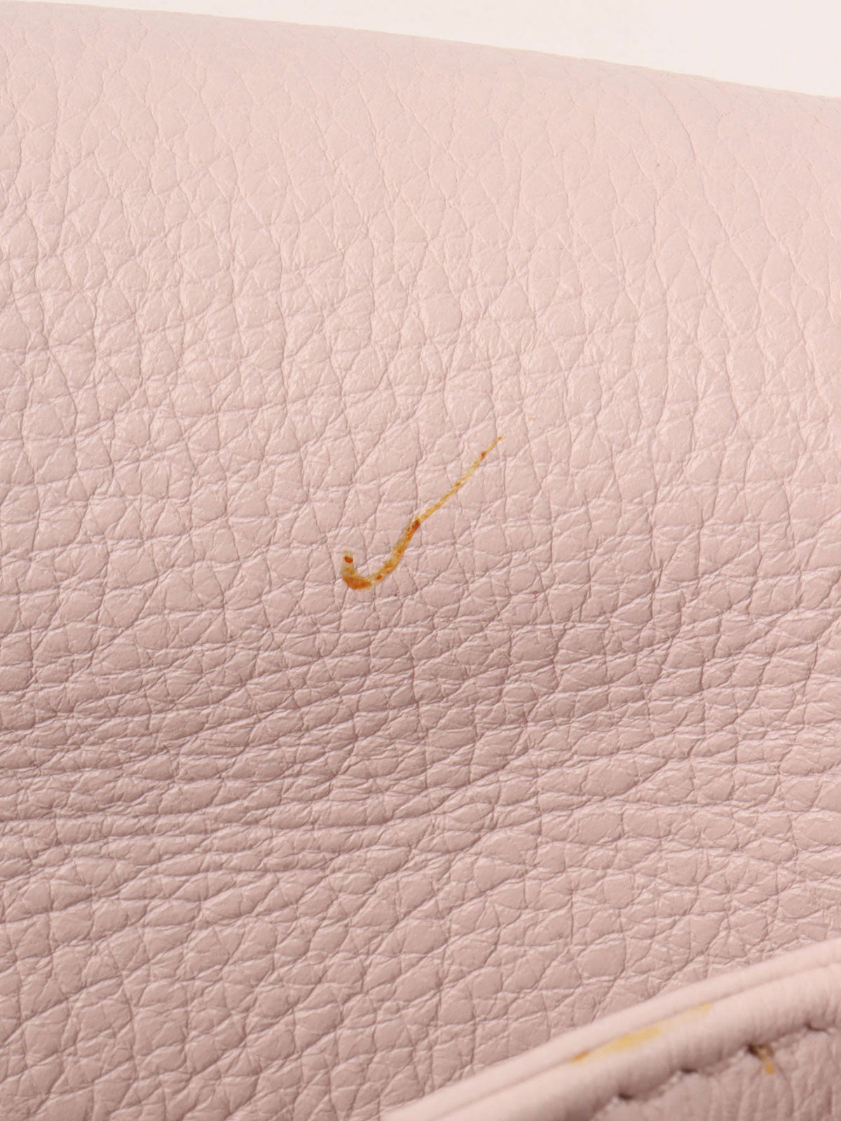 レザーロゴプレートチェーンショルダーバッグ ベビーピンク