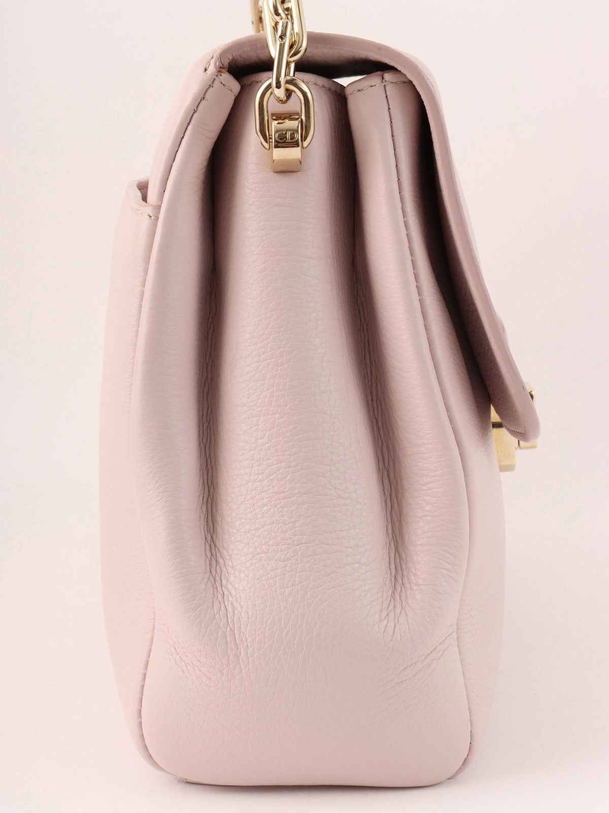Leather logo plate chain shoulder bag in baby pink