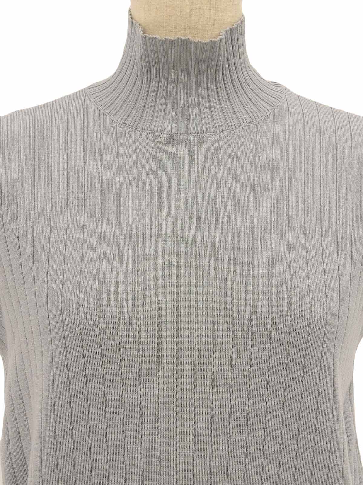 ハイネックガンチーニプレートノースリーブニットトップス グレー