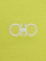 Gancini 刺绣半拉链 polo 衫，亮黄色