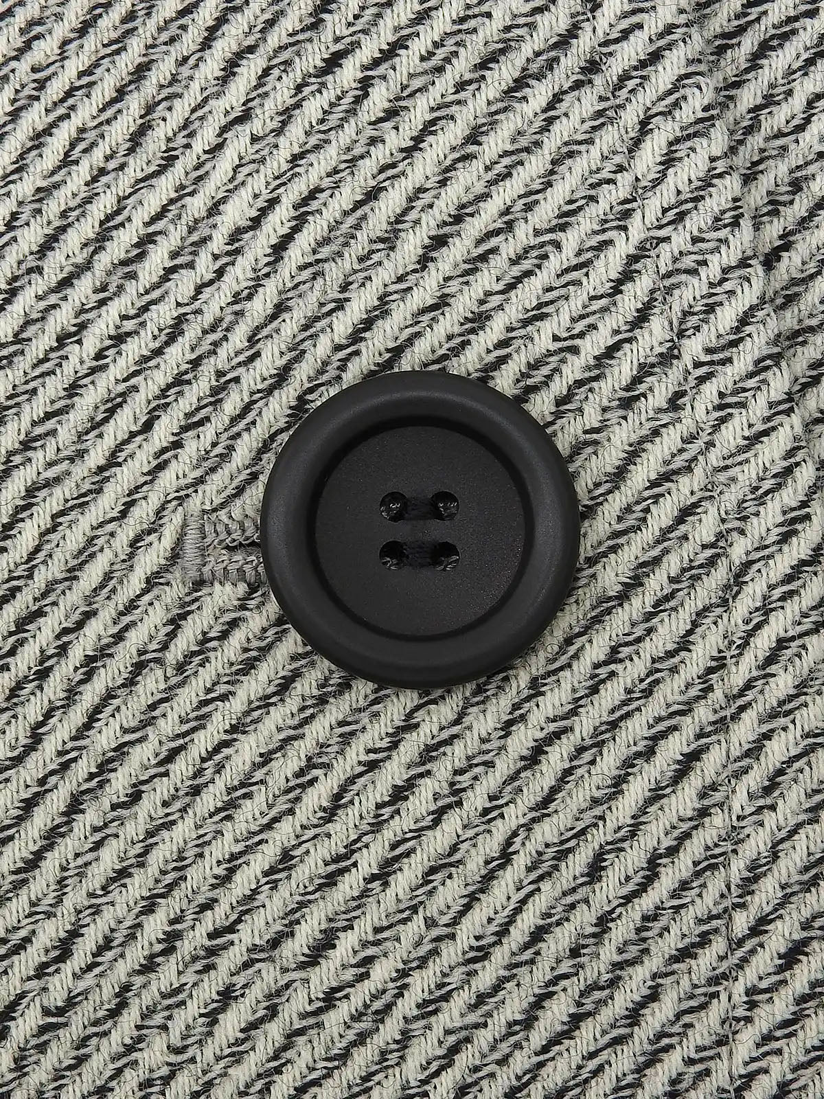 Wool jacket in white/black