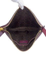 ロゴエンボスショルダーバッグ ボルドー