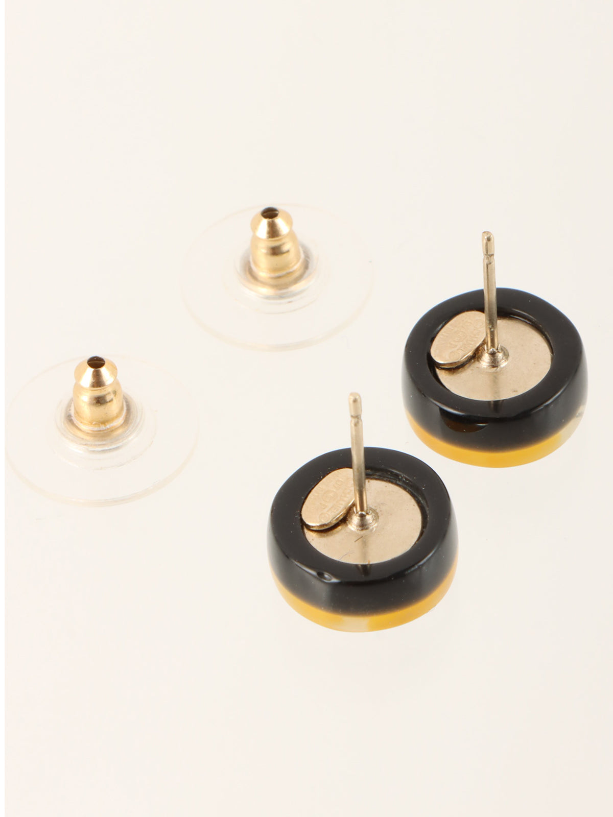 2007年製 バタフライデザインミニラウンドラインストーンCCマークピアス ブラック/イエロー