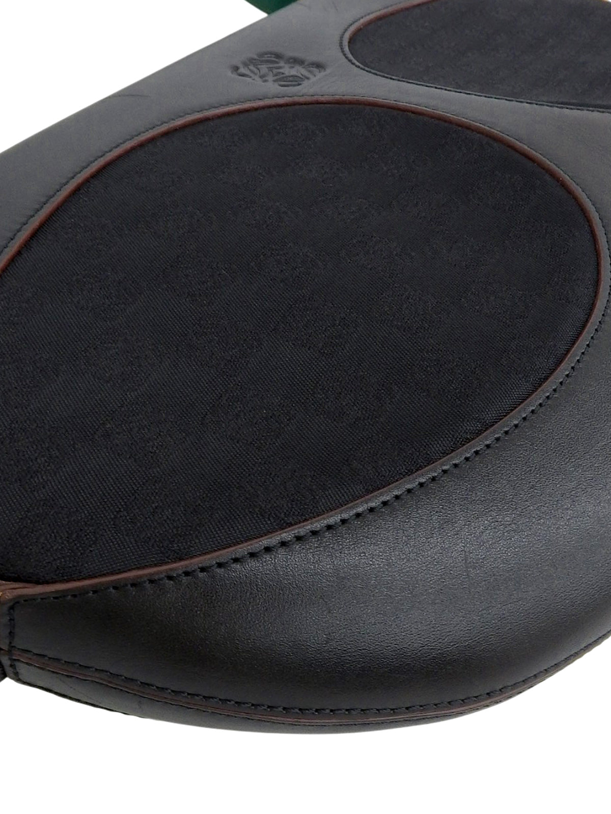 キャンバスレザーコンビアナグラムパターンショルダーバッグ　ブラック